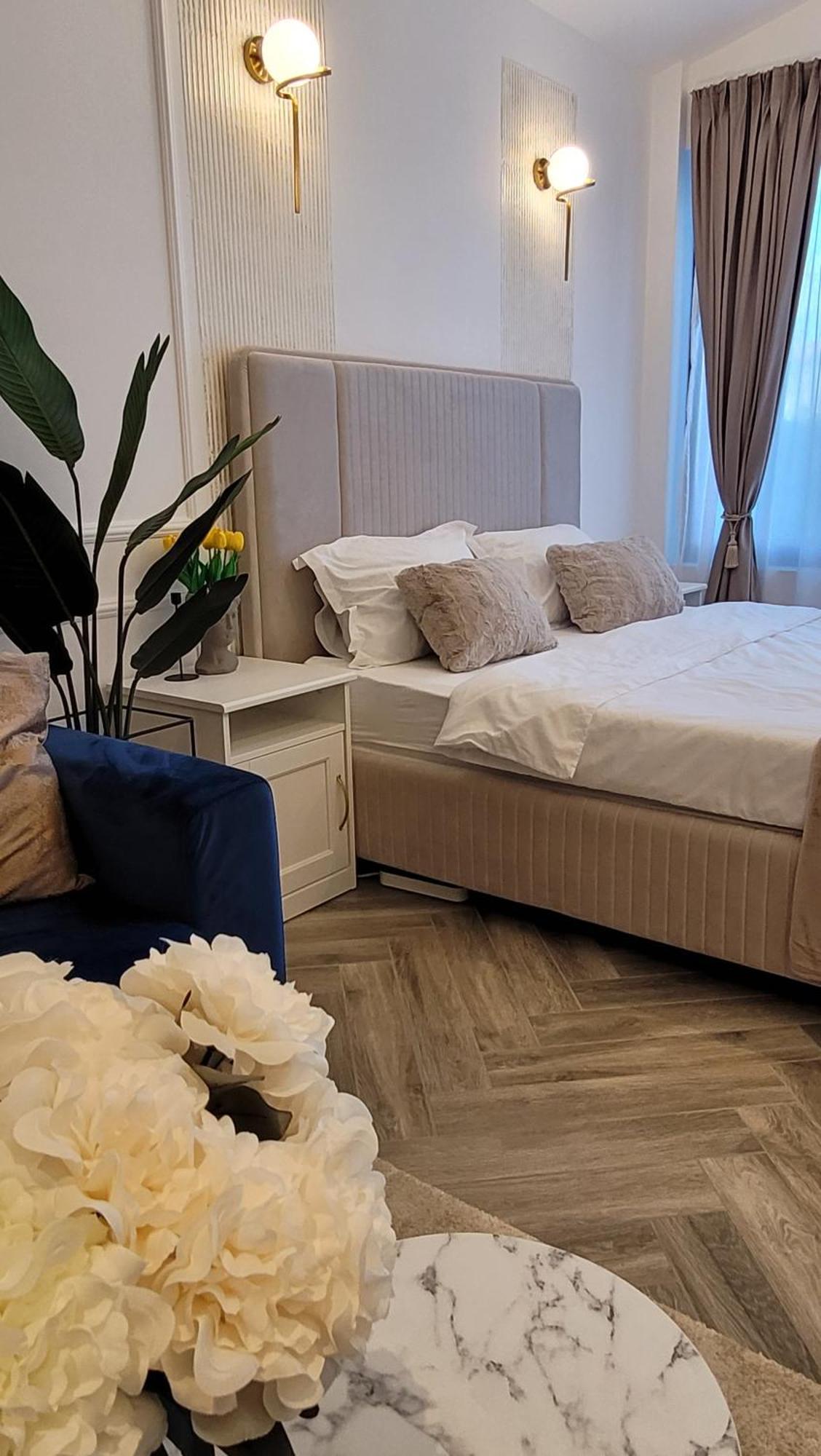 Ferienwohnung Luxury Mansion Bukarest Exterior foto